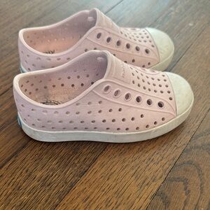 Native Kids Pink Slip-On Sneakers